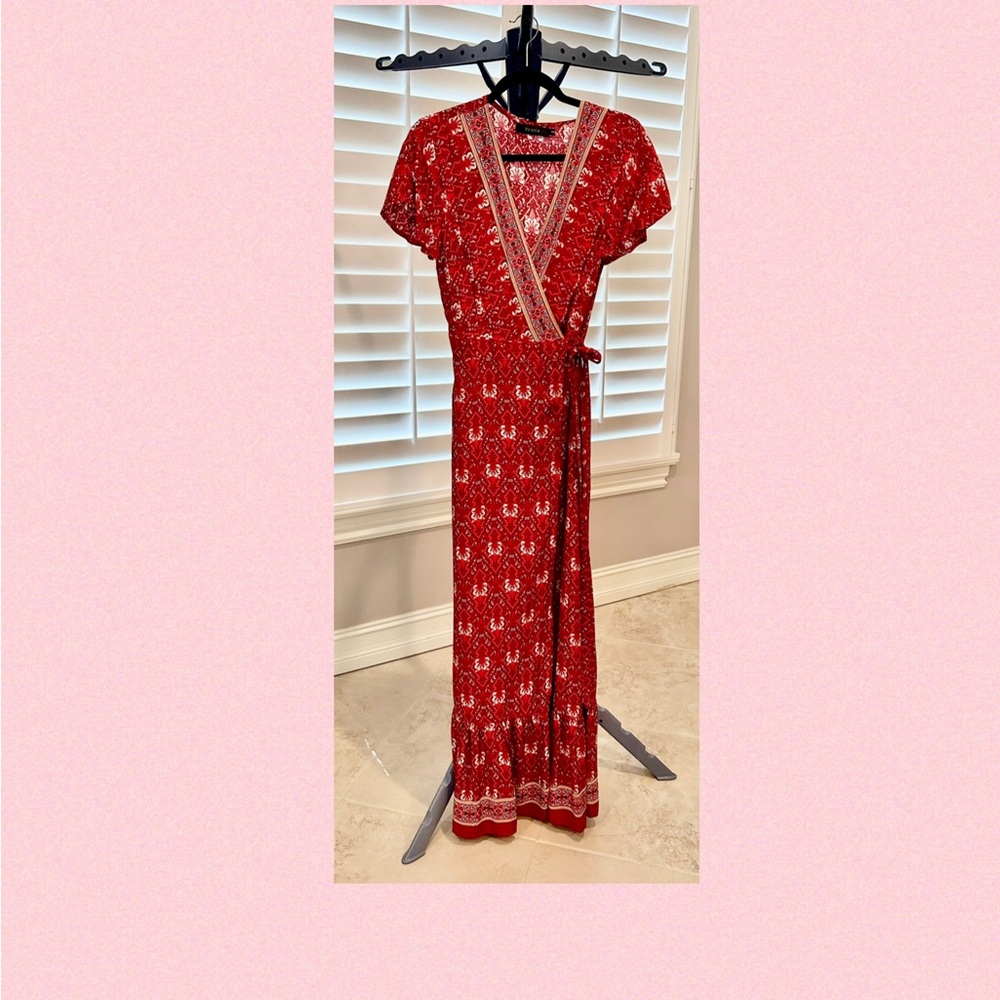 Elegant Red Patterned Wrap Dress